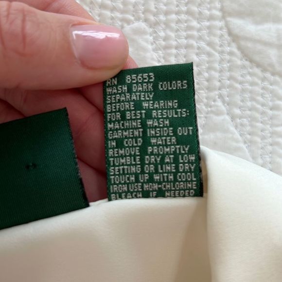 COUNTRY CLASSICS By Koret Cream Button Down Blouse - Picture 10 of 12